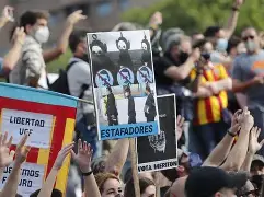 开云-离谱！瓦伦西亚围绕欧冠篮板制胜集结日莱比锡调整名单以备欧联，字母哥在皇家马德里比赛中突破纪录